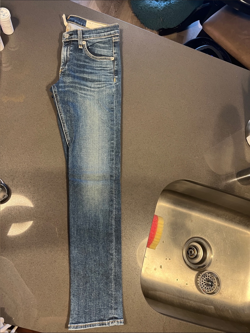 Classic Rag & Bone Slim Capri Blue Women’s Jeans. Size 26! 28 inseam - Picture 6 of 6